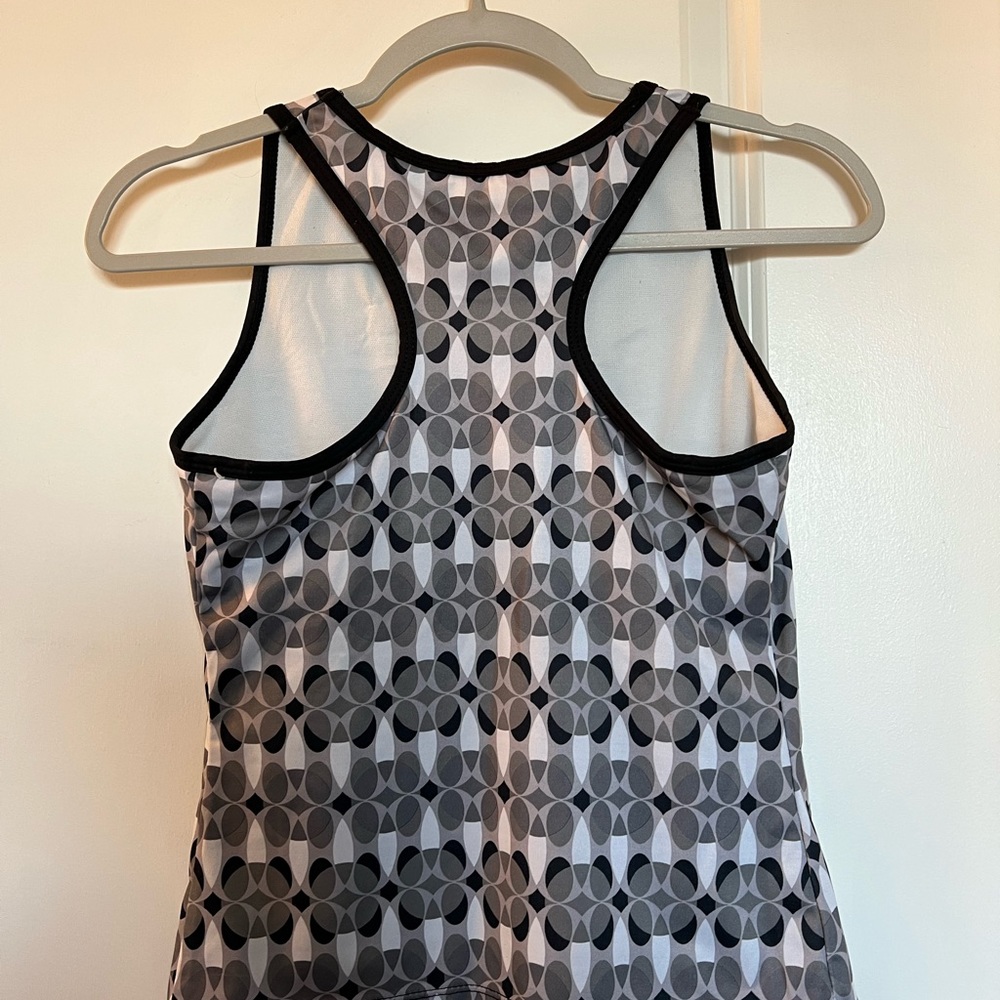 Athleta Workout Top - image 2